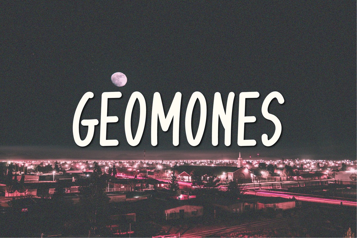 Geomones